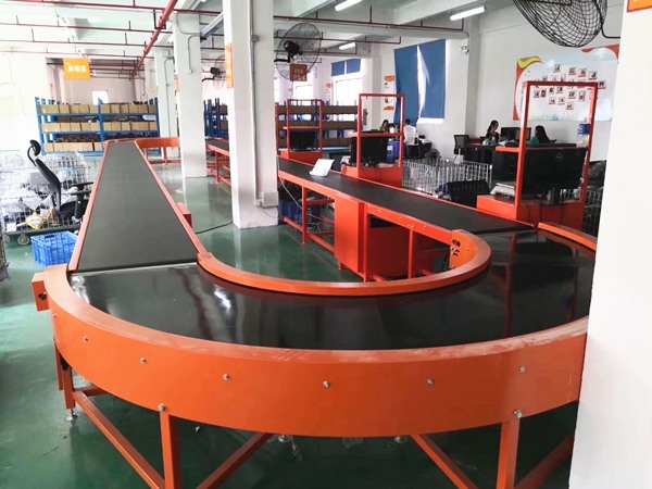 皮帶轉(zhuǎn)彎輸送機案例